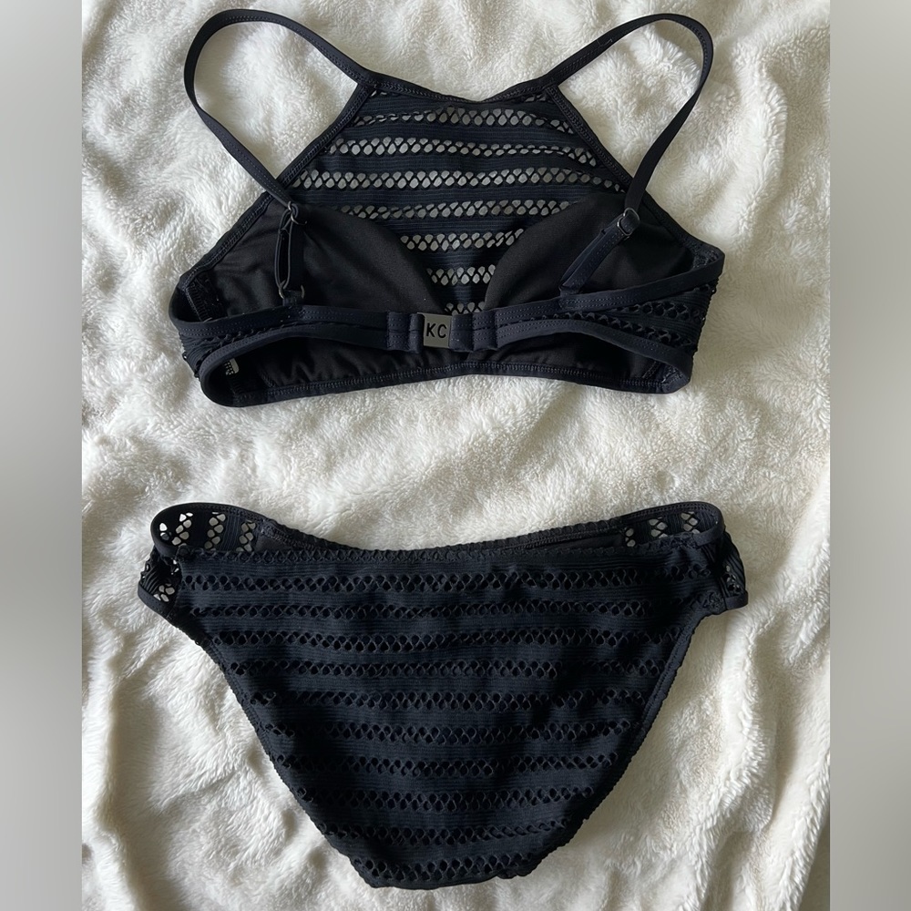 Kenneth Cole bikini - Picture 2 of 3